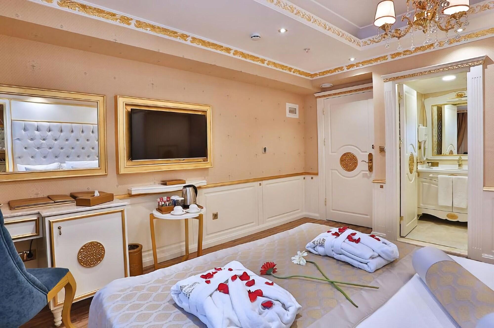 Otel Emirhan Palace 3*