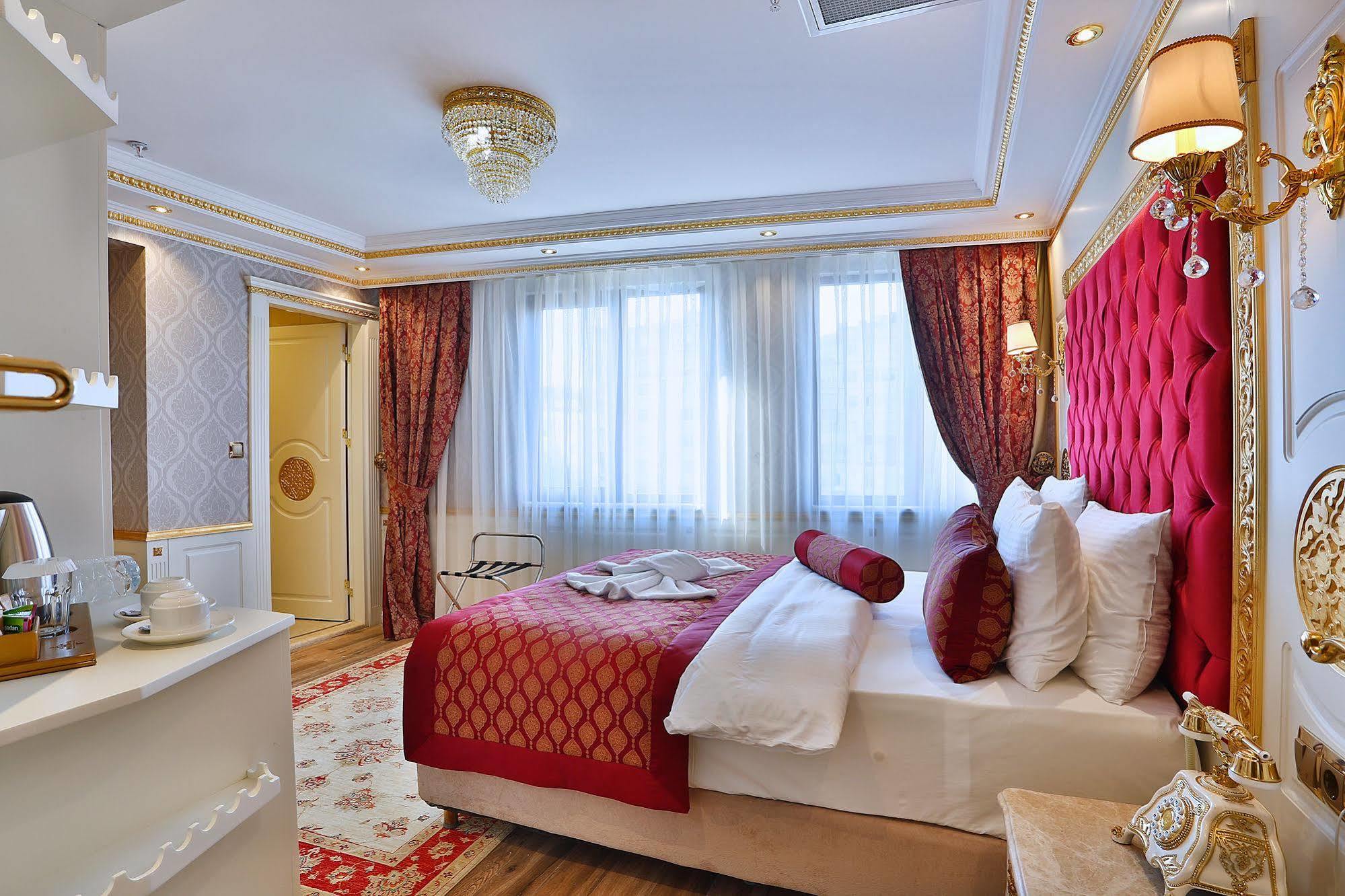 Otel Emirhan Palace